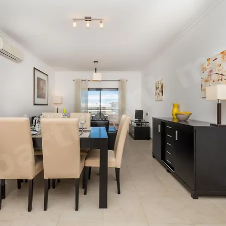 Mos Apartment